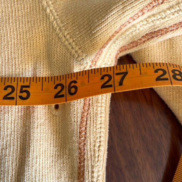 Tommy Bahama Reversible 1/4 Sweater. Keeps you Warm. EUC. - Picture 2 of 9